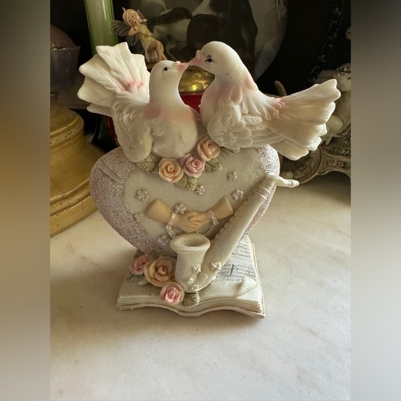 Other - Vintage Kissing Doves Wedding Decor